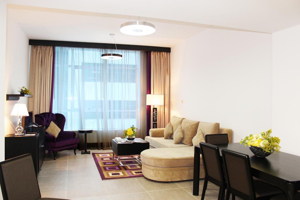 Al Diar Sawa Hotel Apartamentos Abu Dabi Exterior foto