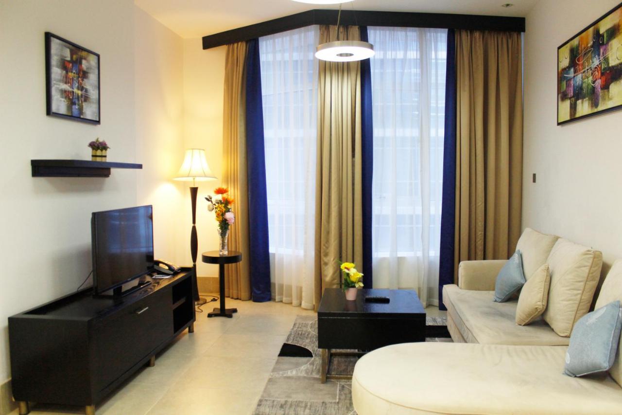 Al Diar Sawa Hotel Apartamentos Abu Dabi Exterior foto