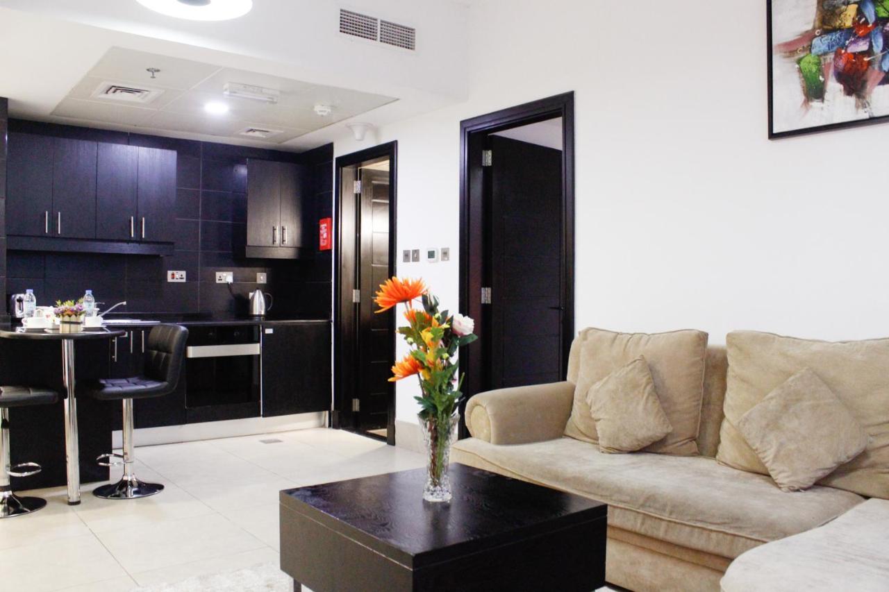 Al Diar Sawa Hotel Apartamentos Abu Dabi Exterior foto