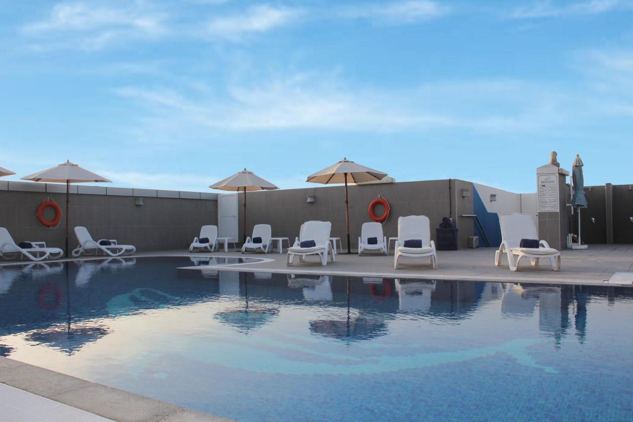 Al Diar Sawa Hotel Apartamentos Abu Dabi Exterior foto